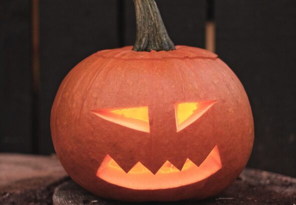 halloween, pumpkin, jack-o-lantern, halloween lantern, carved pumpkin, halloween decoration, halloween decor